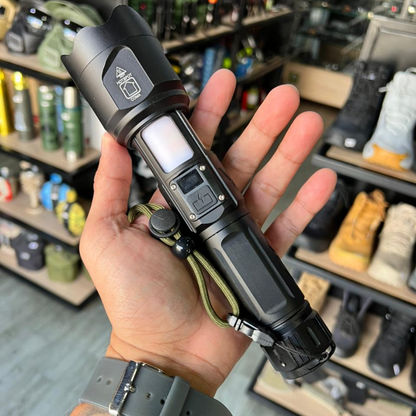 Linterna led super potente Ilumina hasta el último rincón